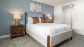 Desk, iron/ironing board, WiFi, bed sheets - Landing | Amazing 2BD, Gym, Clubhouse (Kissimmee)