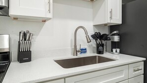 Fridge, dining tables - Landing | Stunning Studio, Gym, Pool (Kissimmee)