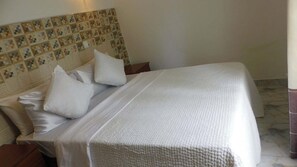 Comfort Apartment | Free WiFi, bed sheets - Kigotho Hotel & Apartments (Mombasa)