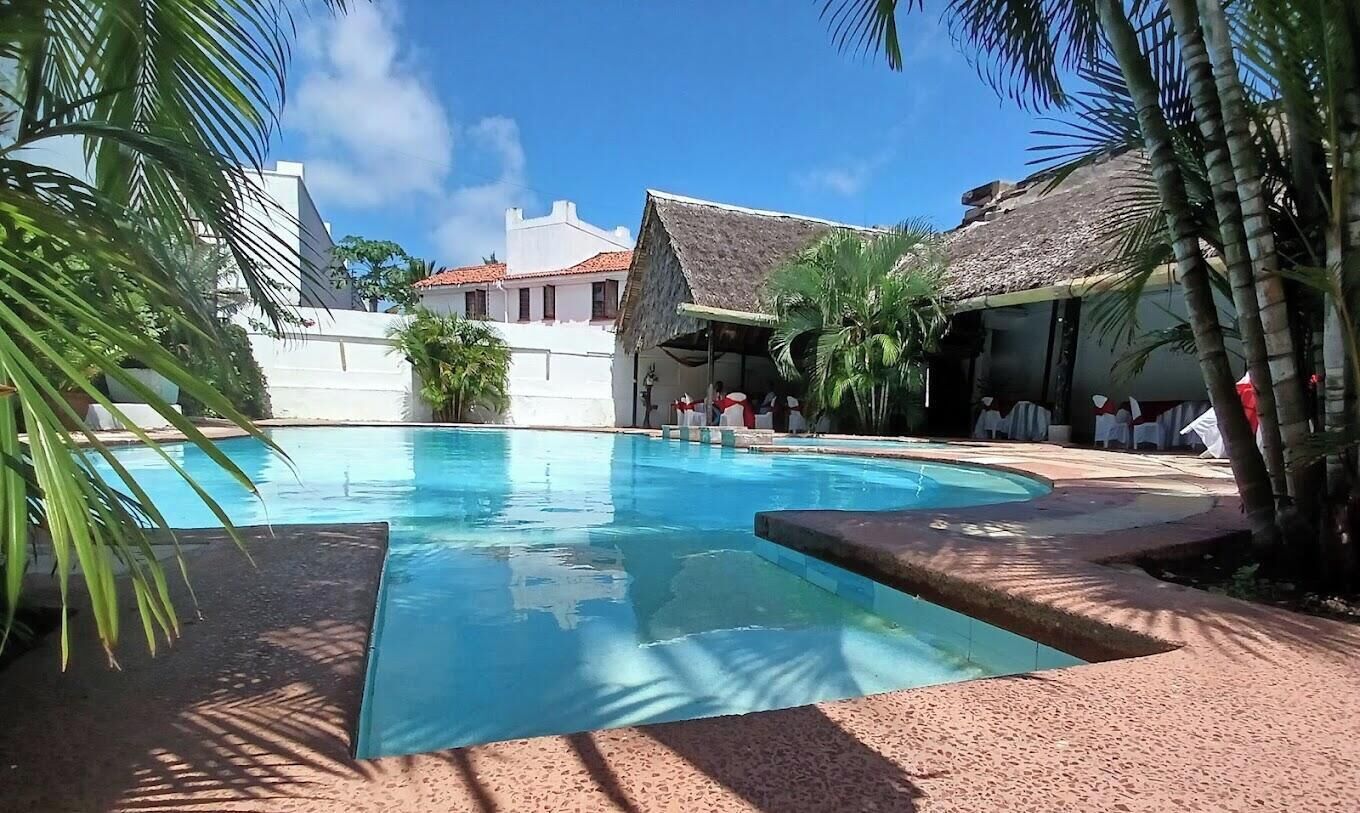 Udendørs pool