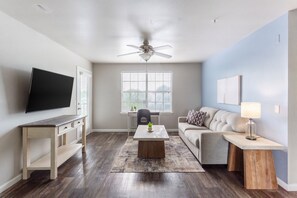 Smart TV - Landing | Stunning 2BD, Game Room, Gym (Tallahassee)