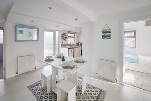 House - Host Stay Aurora Shore (Grimsby)