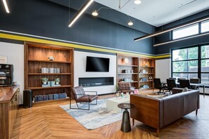Lobby - Landing | Spectacular 2BD, Yoga Studio, Game Room (New Haven)