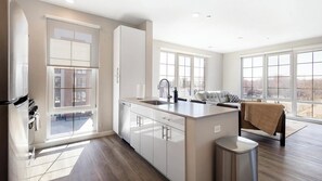 Fridge, dining tables - Landing | Spectacular 2BD, Yoga Studio, Game Room (New Haven)