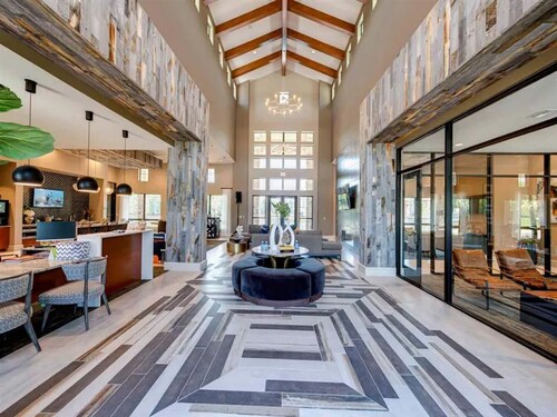 Landing | Modern 2BD, Gym