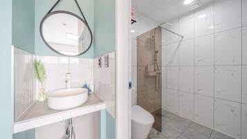 Basic Room, 1 Bedroom (205)