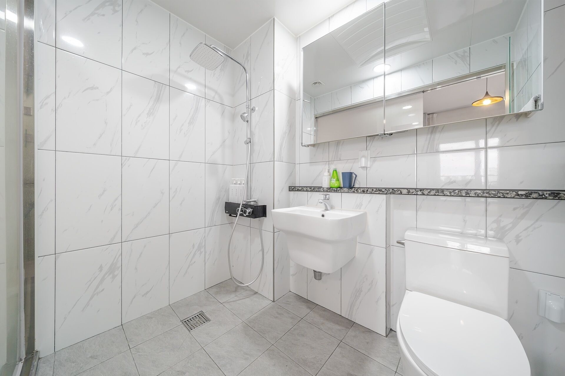 Basic Room, 1 Bedroom (502 (Half Ocean View / Breakfast)) | 1 bedroom, WiFi (free)