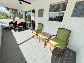 Terrace/patio - New Reno 1.3M 2 Beach Full Kit, W&D, Large 2BD 2BA (Bonita Springs)