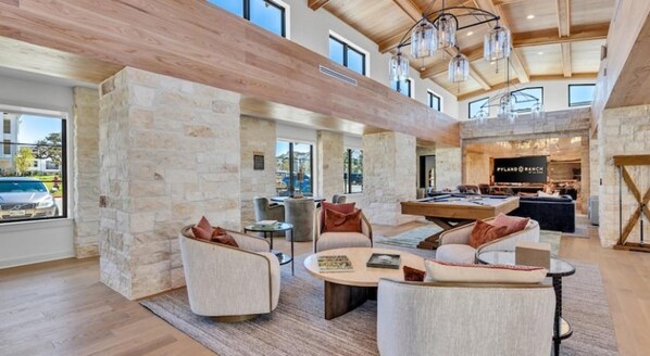 Interior - Landing | Chic 2BD, Pool, Clubhouse (San Marcos)