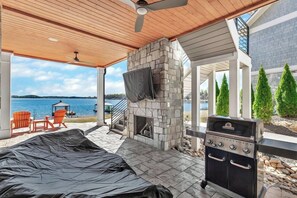 Terrace/patio - Morning Mist on Keowee (Seneca)