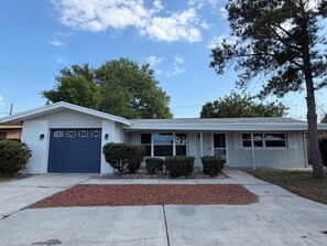 Exterior - Salt and Soak Clearwater Retreat (Clearwater)