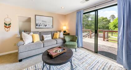 Private 1BR Guesthouse Close to DT Auburn
