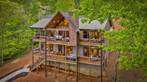 Exterior - Buddy's Bungalow - Gated, Mtn Views, Hot Tub, Game Room, Firepit, Pet Friendly, Near Town (Blue Ridge)