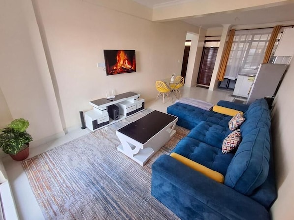 Deluxe Apartment | Living area