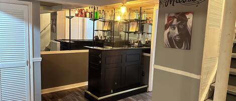 Bar (in der Unterkunft)