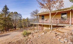 Exterior - 6.5 Acre Retreat w/ Natural Spring + Mountain View (Durango)