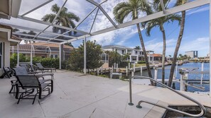 Terrace/patio - Spacious 4 bedroom/3 bath pool home w/Western exposure (Marco Island)