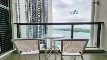 Apartment, 3 Bedrooms, Sea View | View from room