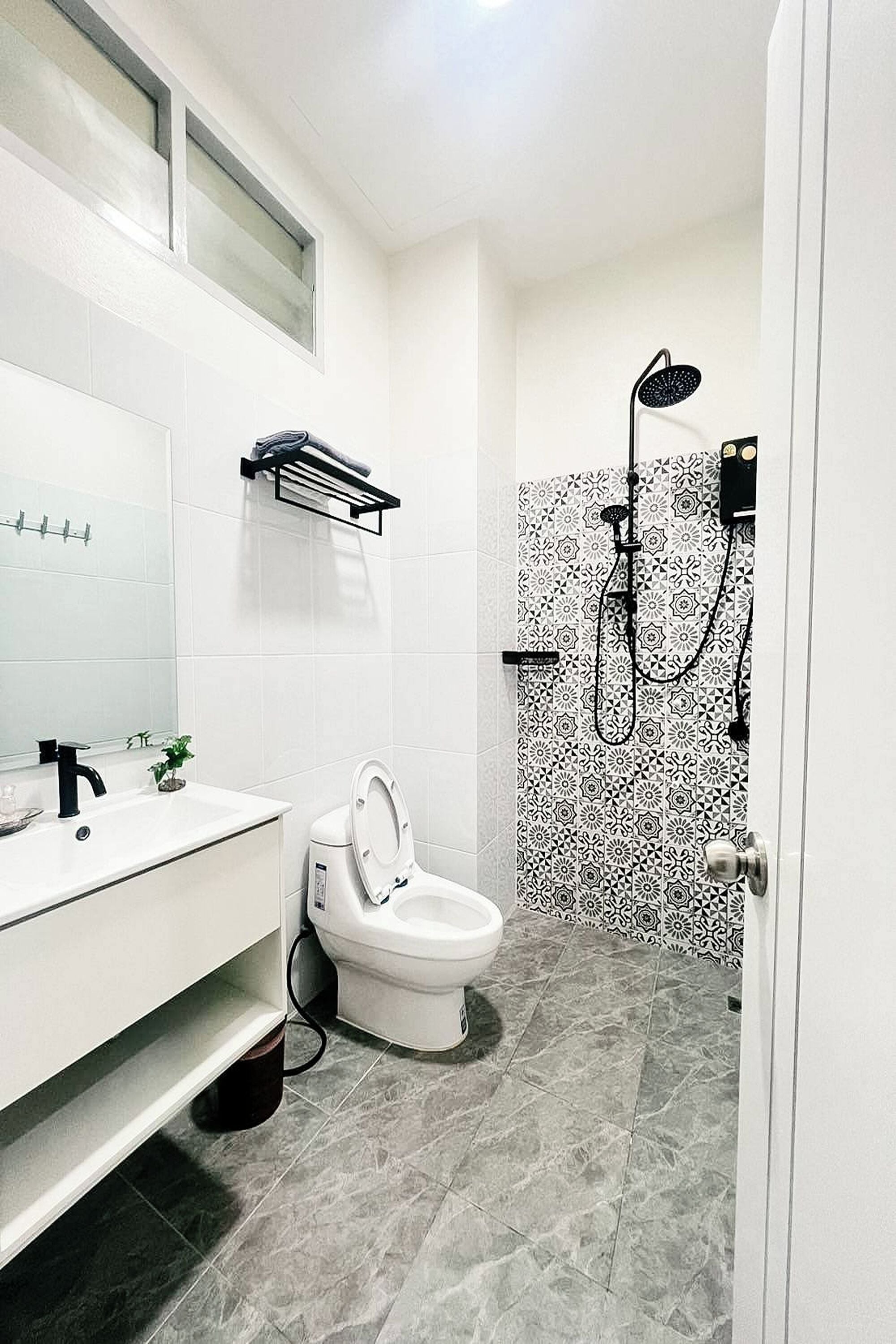 Deluxe Double Room | Bathroom