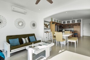 TV - Dog-friendly beachfront villa with pool & hot tub access plus rooftop deck (Rosarito)