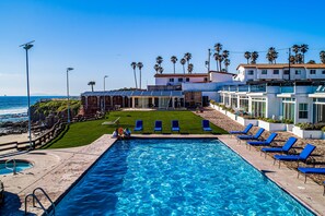 Pool - Serene dog-friendly villa with impressive views, outdoor pool, private patio, AC (Rosarito)