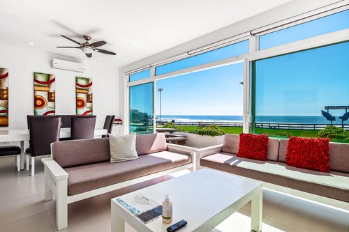 Serene dog-friendly villa with impressive views, outdoor pool, private patio, AC