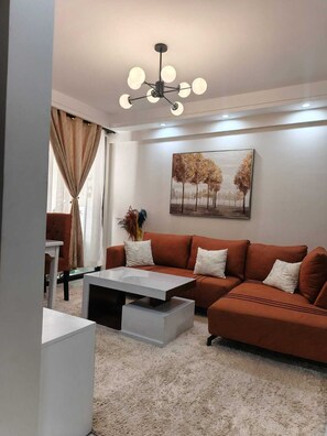 Business Apartment, City View | Ruang tamu