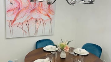 Departamento, 2 habitaciones, con acceso para personas discapacitadas, chimenea | Comedor