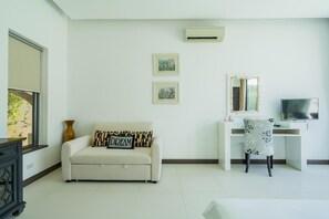 Room - Villa Destiny, 4 Bed Private Pool, Near Beaches (Tambon Rawai)