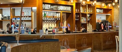 Bar (en la propiedad)