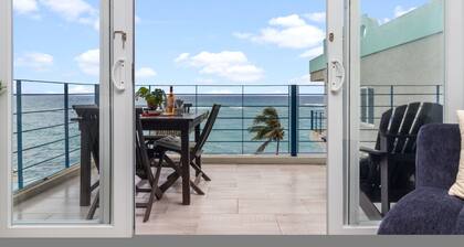 Blue Serenity Oceanfront Penthouse Tower Isle