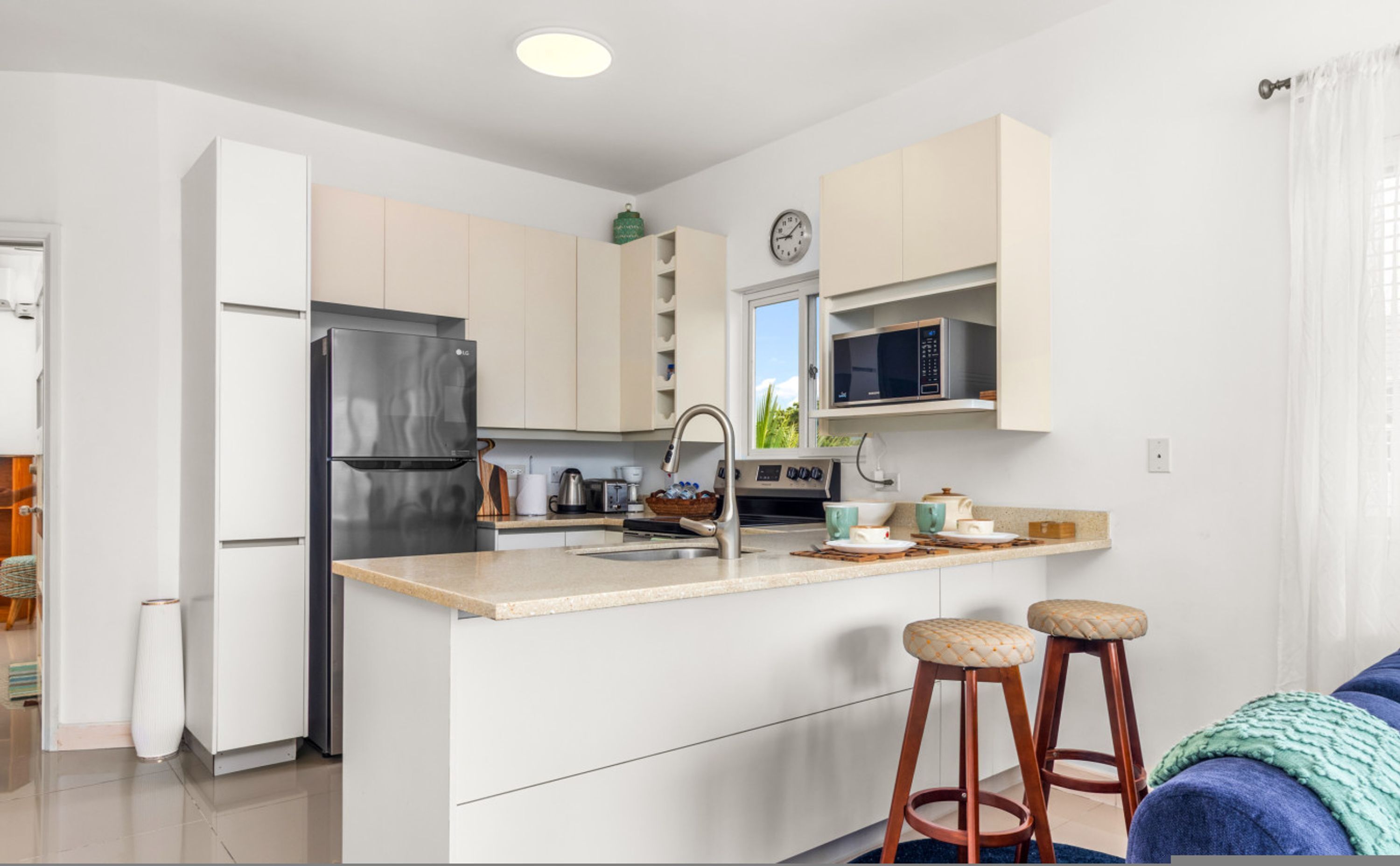 House, Smoking | Private kitchen