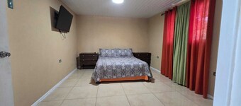 Lovely 1-bedroom apartment with AC in charming San Nicolas