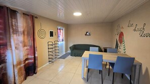 Interior - Lovely 1-bedroom apartment with AC in charming San Nicolas (San Nicolas)