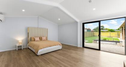 Inviting 5 Bedroom Home – Warm, Cosy & Spacious