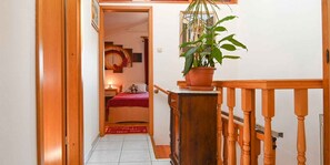 Interior - Holiday Apartment Marija Lucica B4 (Nerezine)