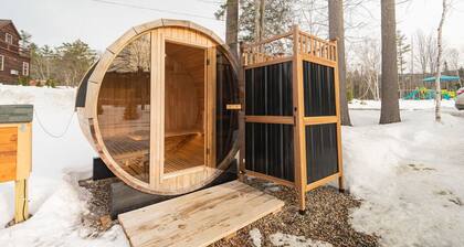 Cherry Lodge #2: King Room Near Nature Trails