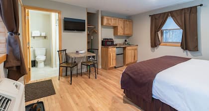 King Room Near Trails White Mountains Resort