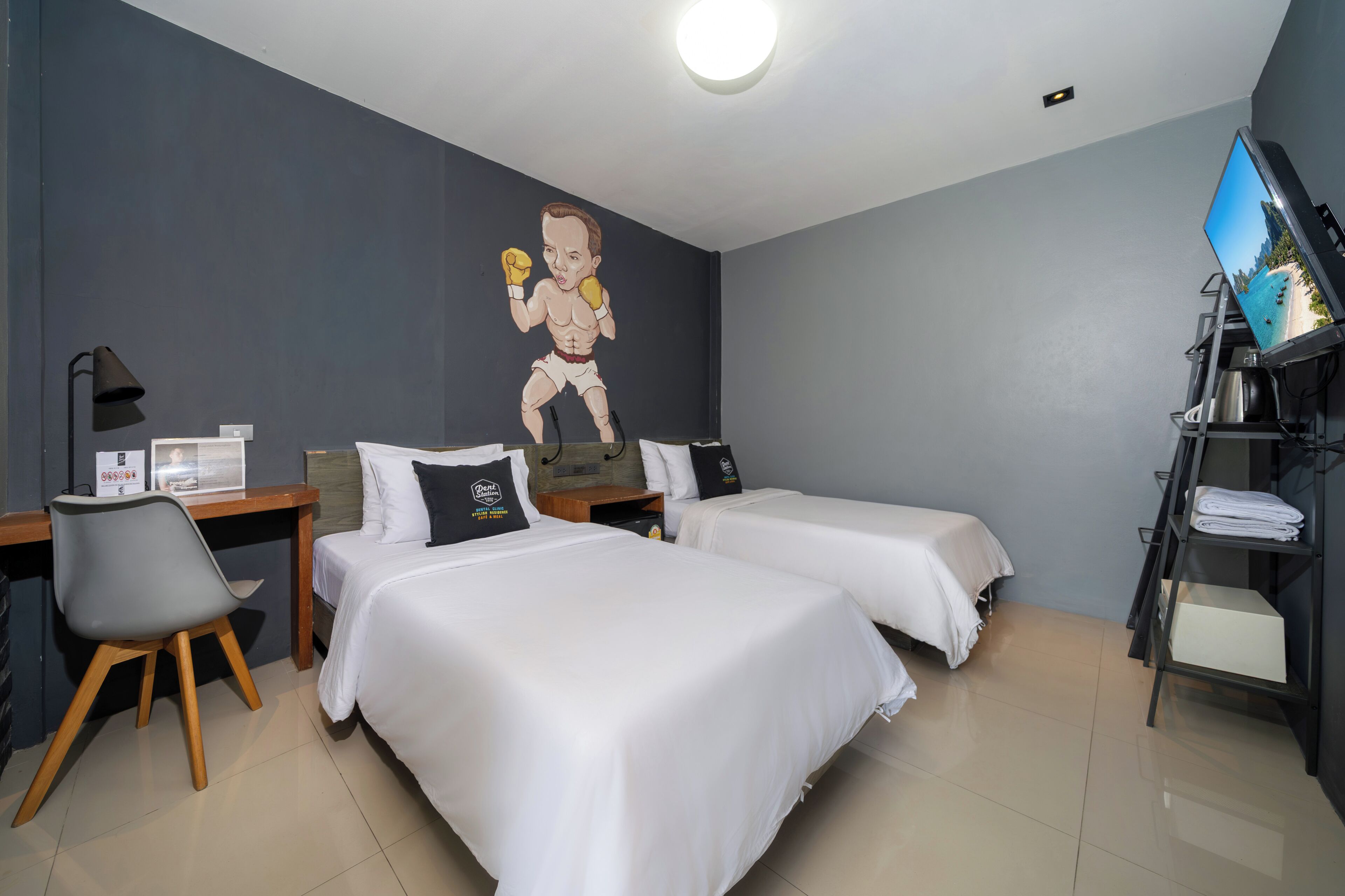 In-room safe, desk, free WiFi, bed sheets