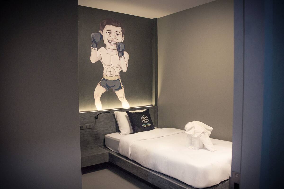 Kamar Single Standar