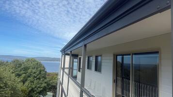 Room, 1 Bedroom | Balcony
