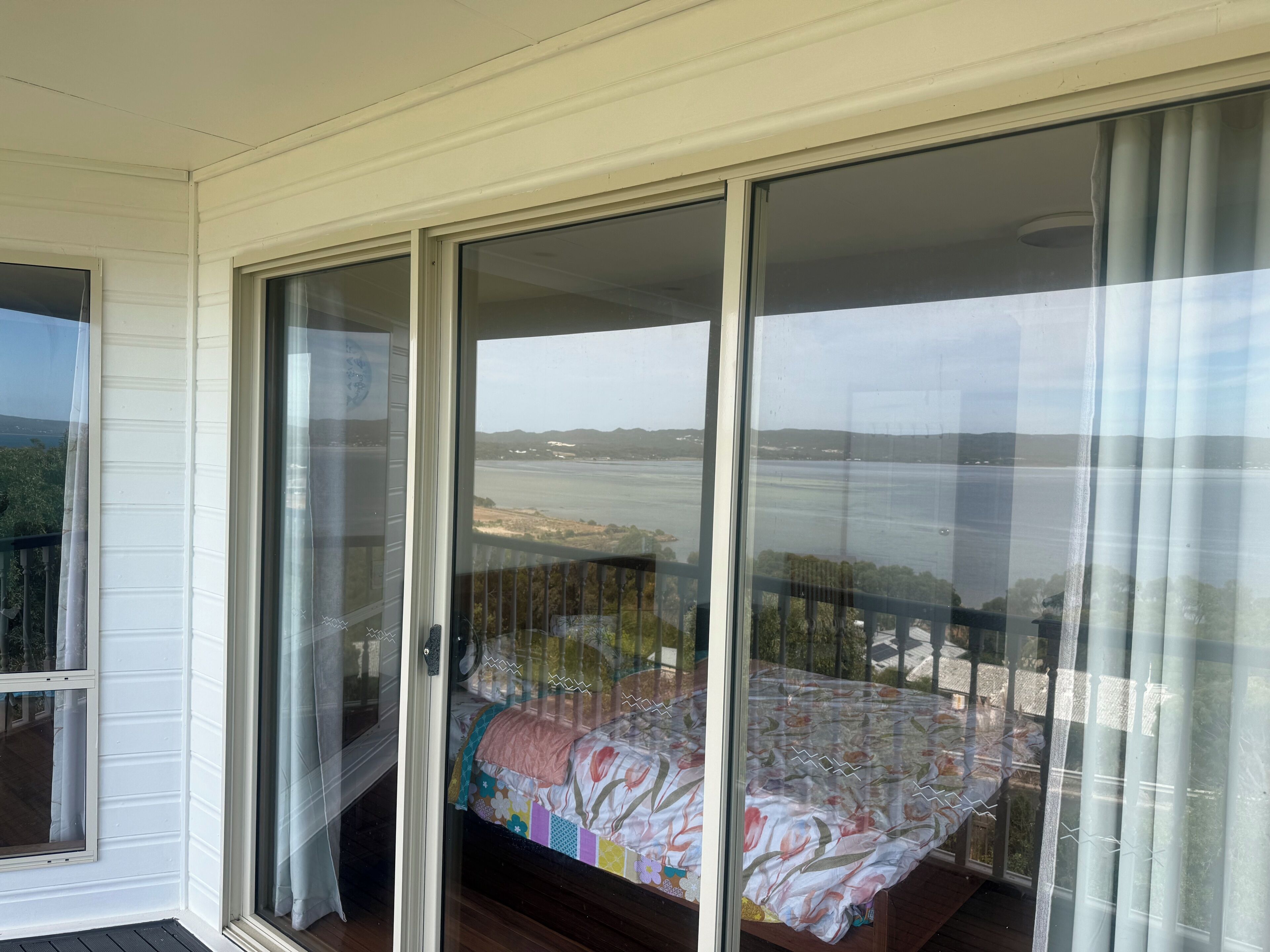 Room, 1 Bedroom | Property grounds