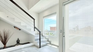 Interior -  6-bedroom 6 bath house within 3min walk to the beach in peaceful las Conchas  (Puerto Peñasco)