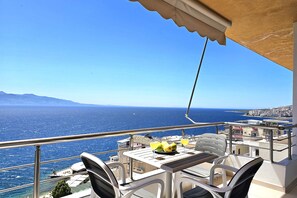 Outdoor dining - Panorama View Apartment In Saranda - 271, Sarandë, Albania (Sarandë)