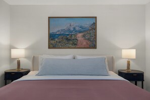 3 quartos, escrivaninha, Wi-Fi de cortesia, roupa de cama