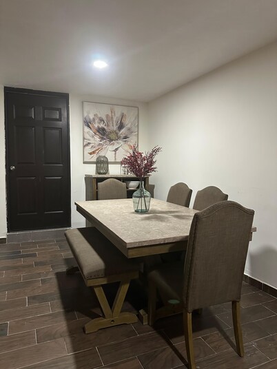 Lovely 1-bedroom villa with AC in charming Ciudad Apodaca