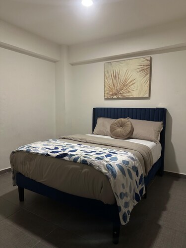 Lovely 1-bedroom villa with AC in charming Ciudad Apodaca