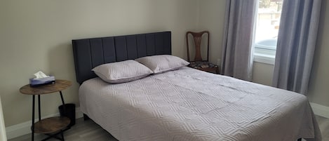 WiFi, bed sheets