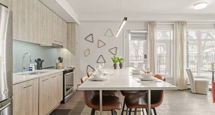 Trendy Boutique Condo | Near University | 5 min DT