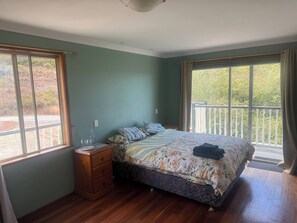 Room, 1 Bedroom - Room-pillais B & B, Private Room Attach (Albany)